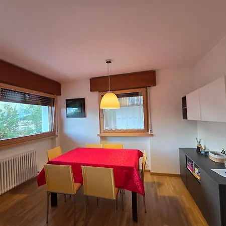 Residenza Miralago Lägenhet